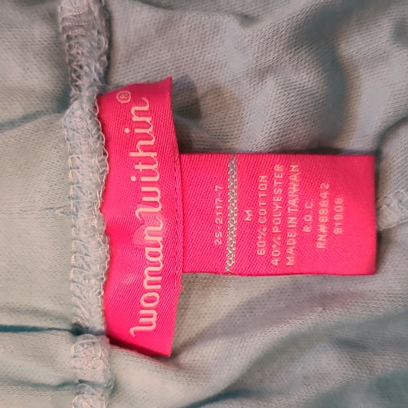 NWOT-Woman Within- Women's Capris- (Medium) - Picture 3 of 4